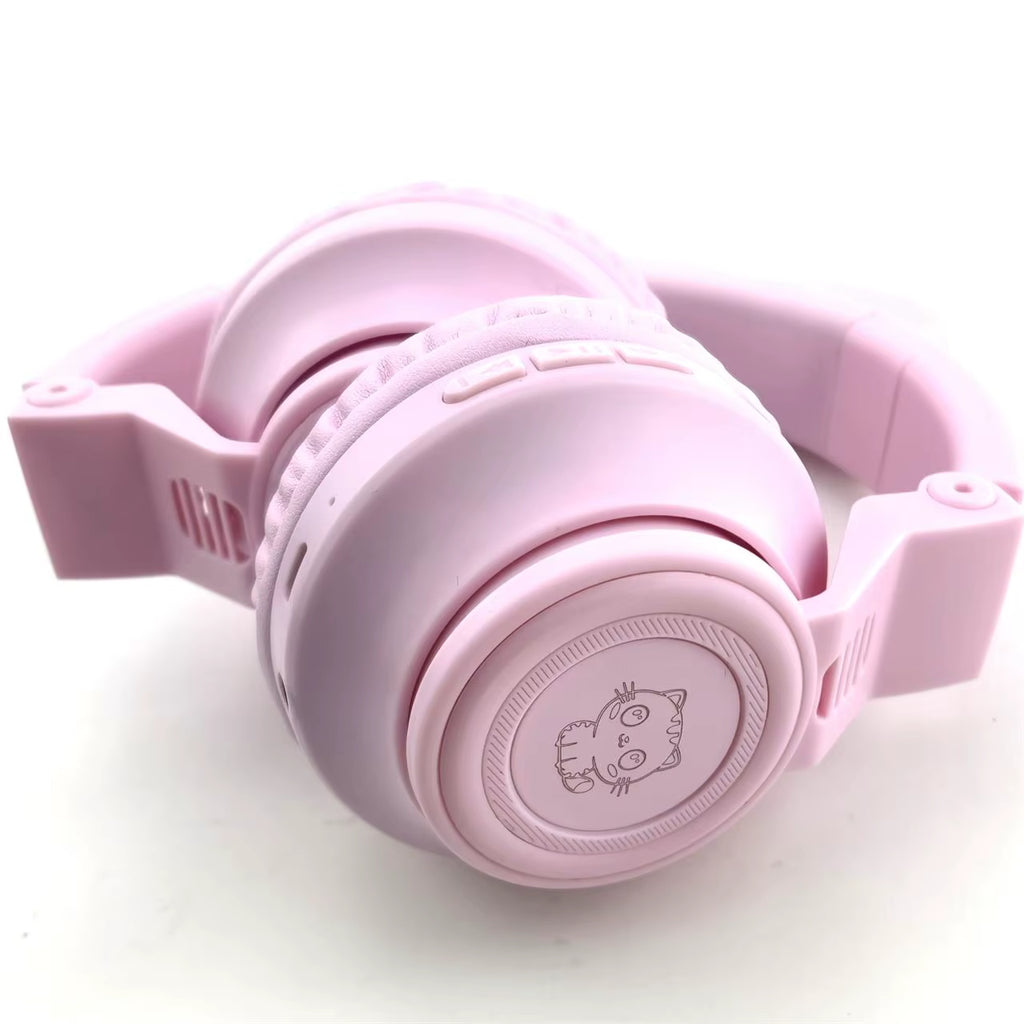 BSCI Factory Cute and Lovely Kids Headset Wireless Child Headphone with Cat Ear Kids Light up for Fire Tablet/Laptop/Pad